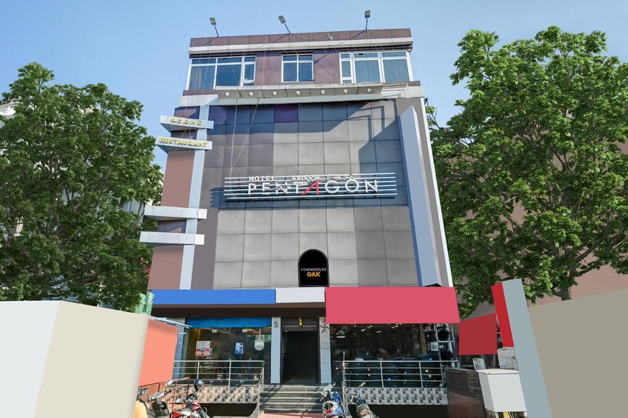 Townhouse Oak Pentagon Residency Hotell Bhubaneswar Eksteriør bilde