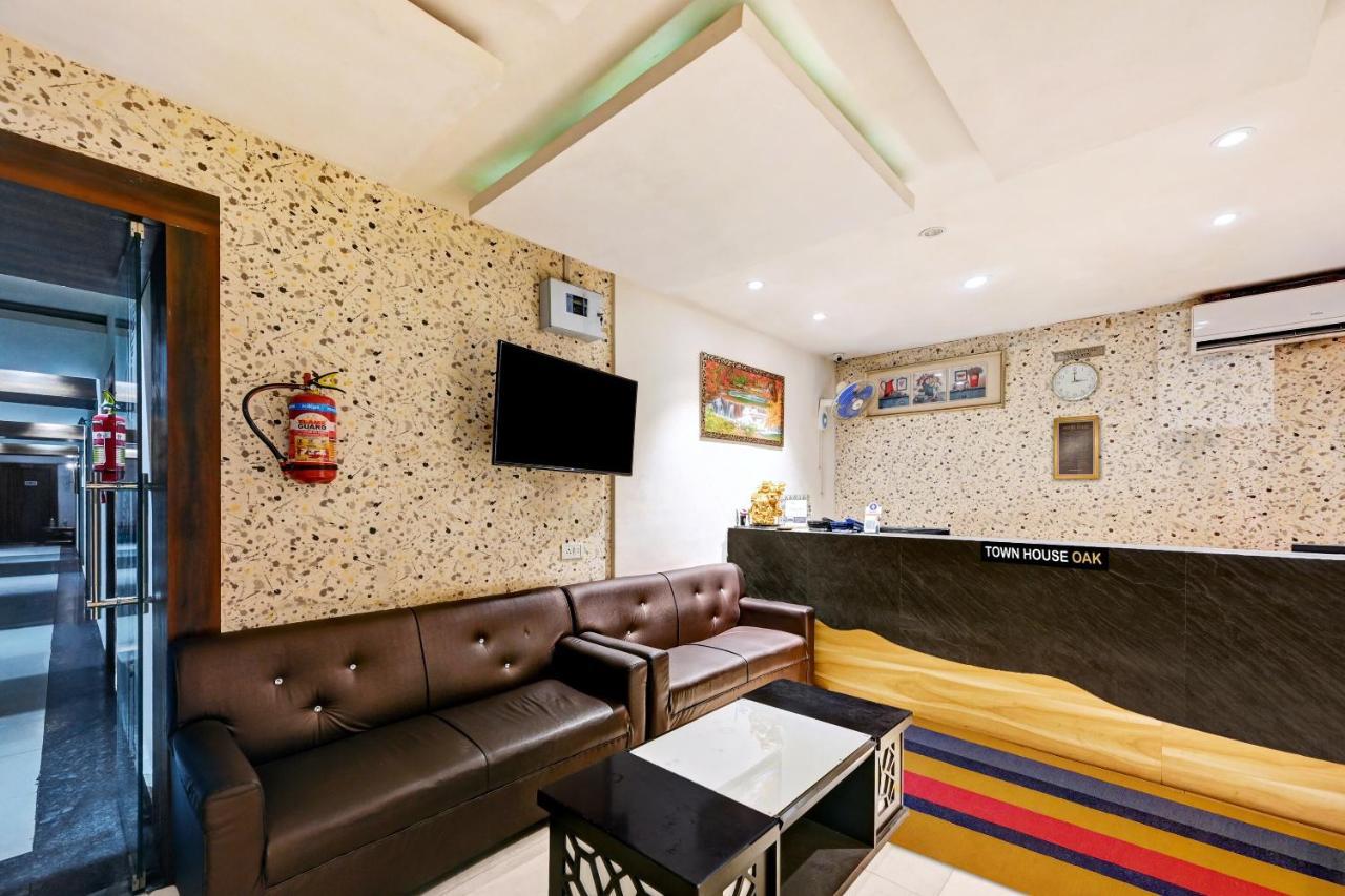 Townhouse Oak Pentagon Residency Hotell Bhubaneswar Eksteriør bilde