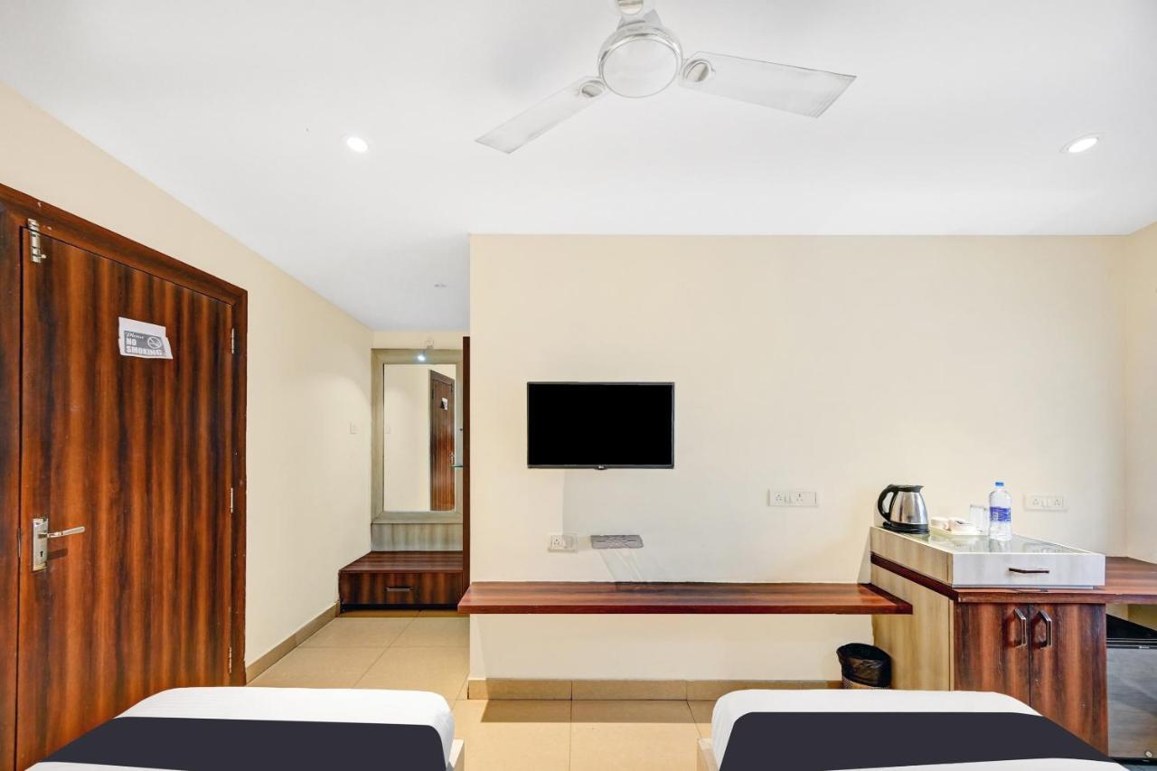 Townhouse Oak Pentagon Residency Hotell Bhubaneswar Eksteriør bilde